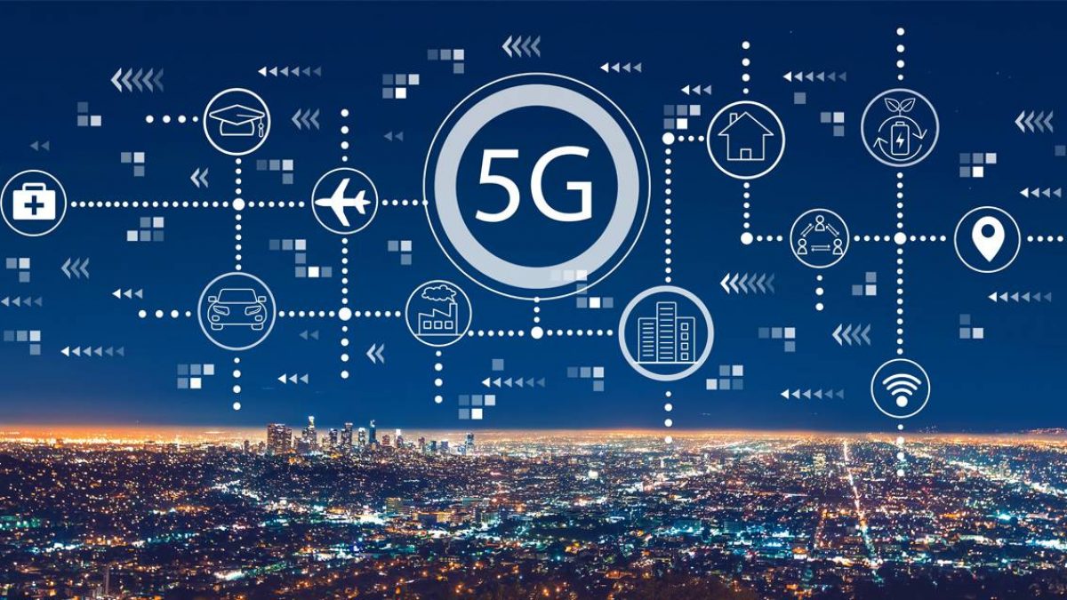 5G-Advanced, 5G teknolojisinde bir sonraki evrimsel adımdır. Bu teknoloji, salt bağlantı sağlamanın ötesine geçip 5G’nin olanaklarını yeni ve gelişmiş bir seviyeye taşıyacak ve dikey sektörler için daha geniş kullanım imkanları sağlayacak.