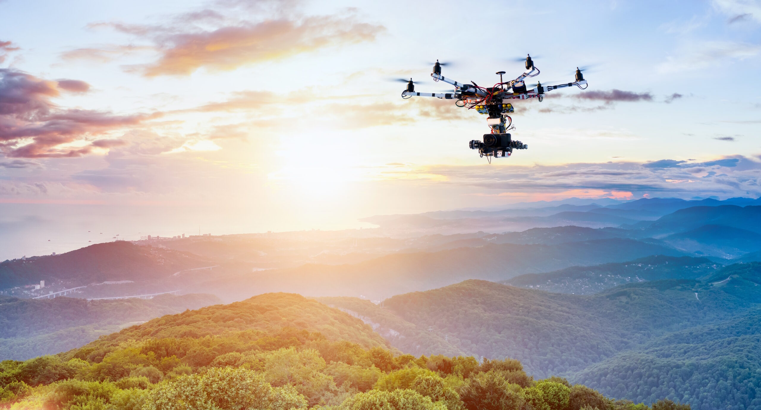 Drone'la havadan pizza teslimatı!